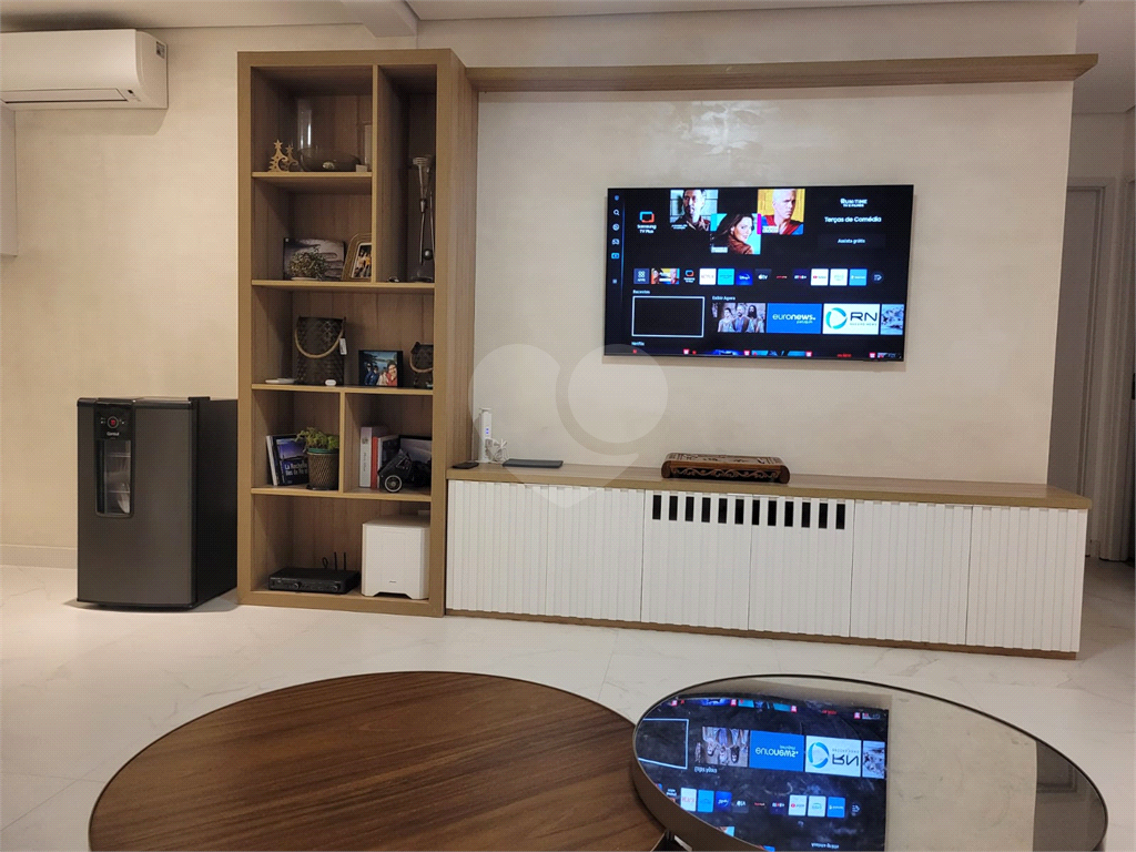 Apartamento com 3 suítes em Moema - 115m²
