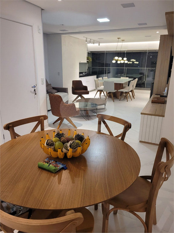 Apartamento com 3 suítes em Moema - 115m²