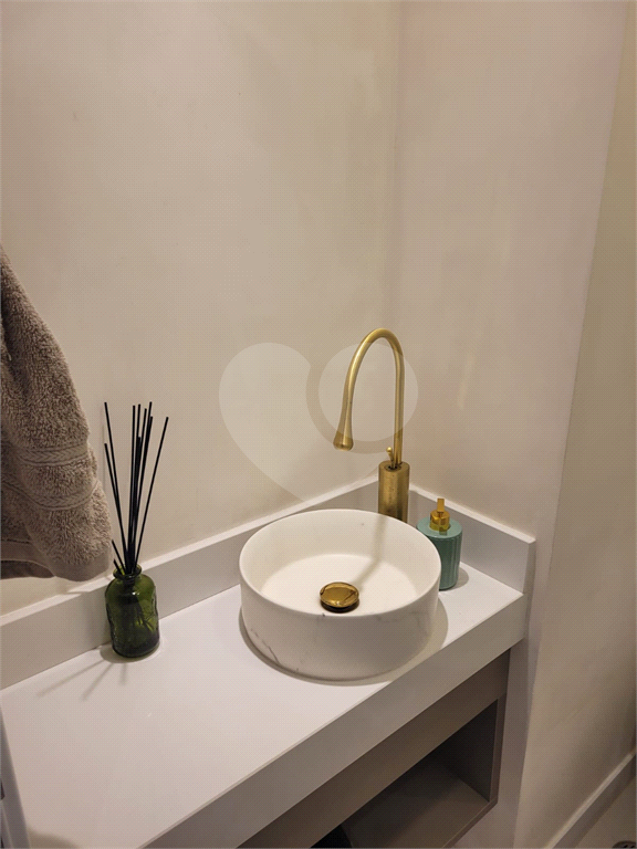 Apartamento com 3 suítes em Moema - 115m²