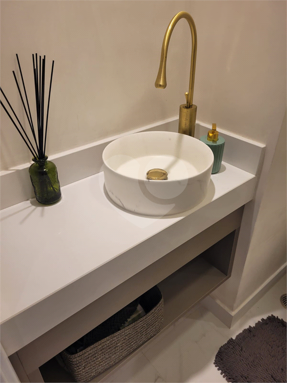 Apartamento com 3 suítes em Moema - 115m²