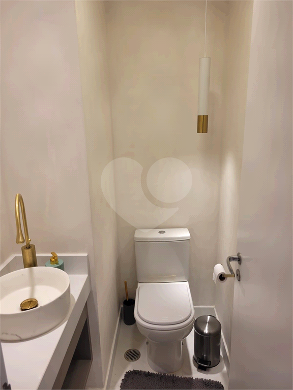 Apartamento com 3 suítes em Moema - 115m²