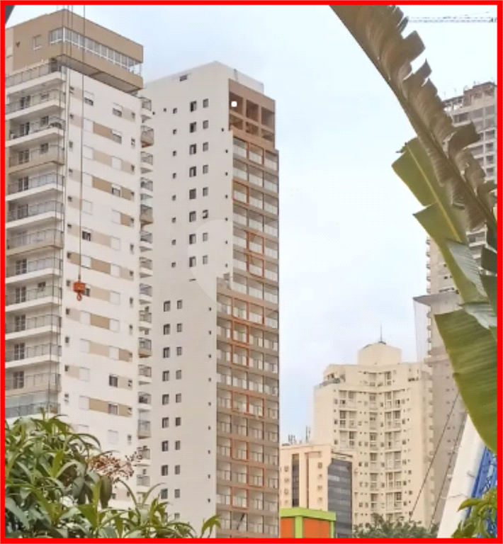 APARTAMENTO em PERDIZES