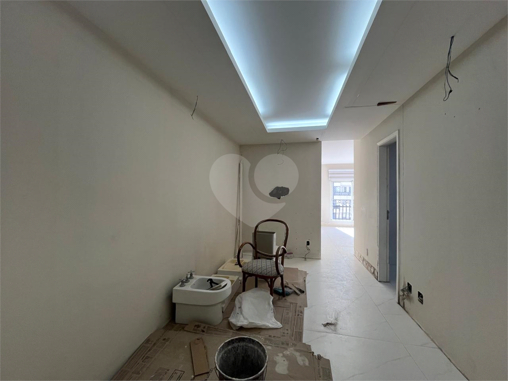APARTAMENTO em SANTANA