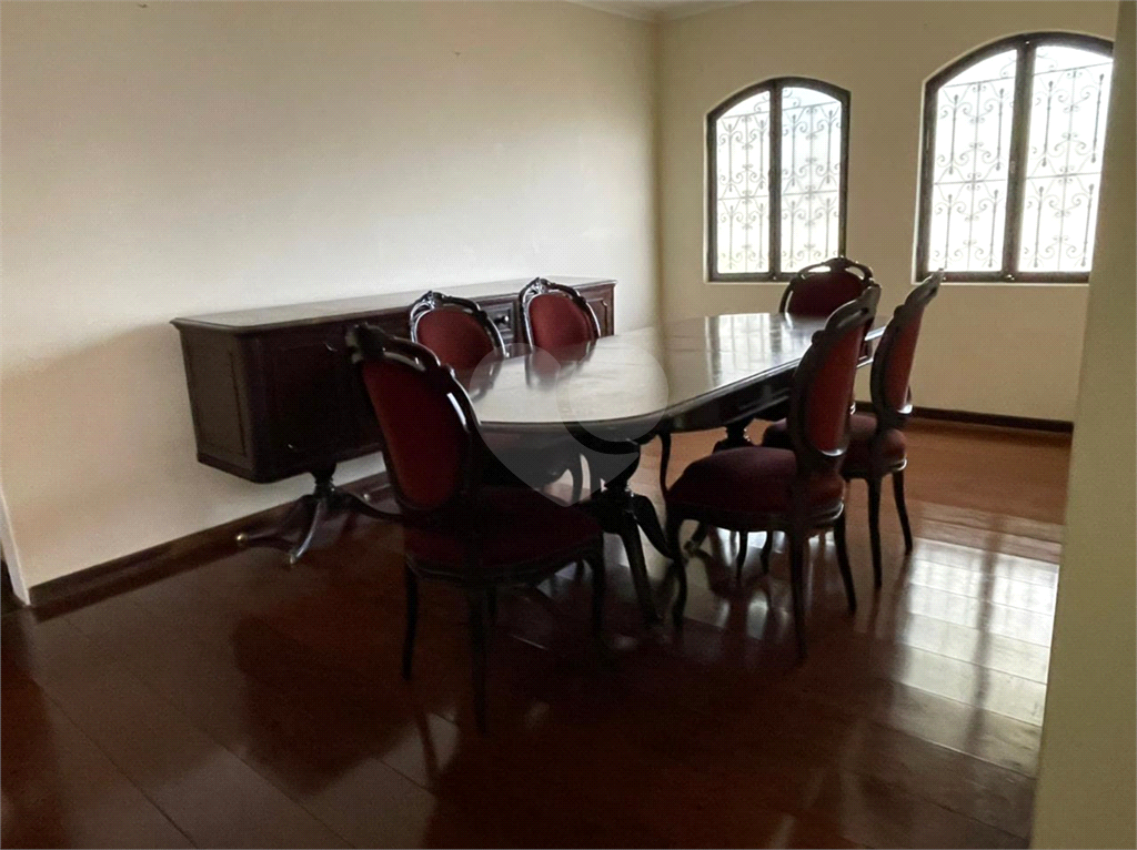 Casa à venda com 5 quartos, 370m² - Foto 17