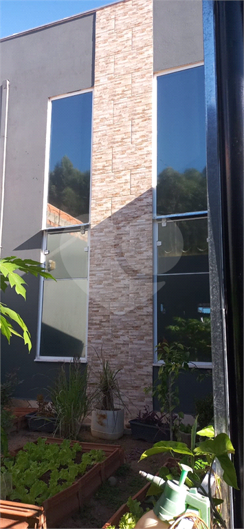 Casa à venda com 3 quartos, 100m² - Foto 5