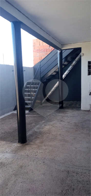 Casa à venda com 3 quartos, 100m² - Foto 7