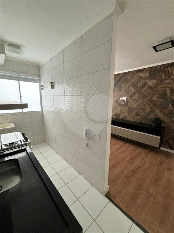 Apartamento de 2 quartos no Limão