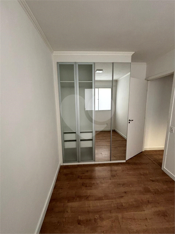 Apartamento de 2 quartos no Limão