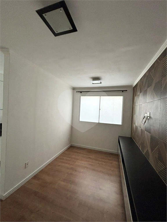 Apartamento de 2 quartos no Limão