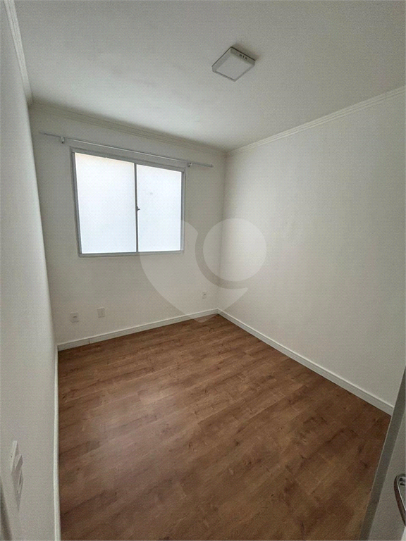 Apartamento de 2 quartos no Limão