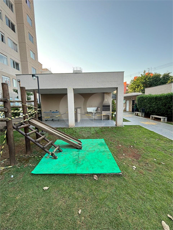 Apartamento de 2 quartos no Limão
