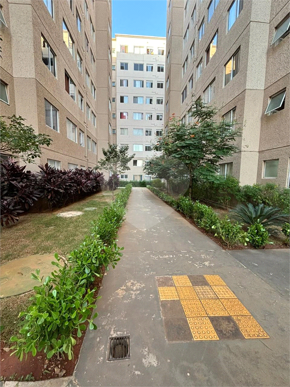 Apartamento de 2 quartos no Limão