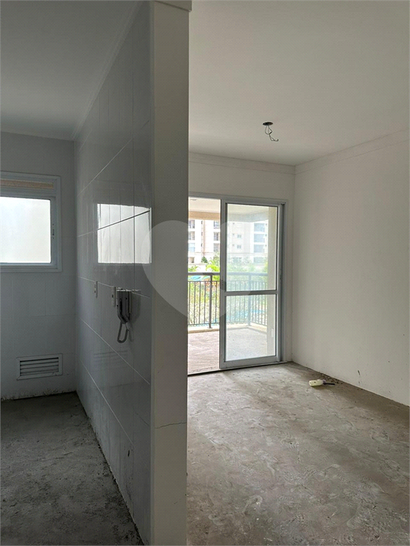 APARTAMENTO em JARDIM FLOR DA MONTANHA