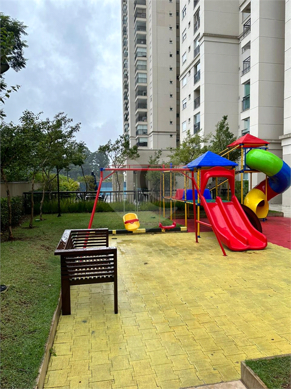 APARTAMENTO em JARDIM FLOR DA MONTANHA