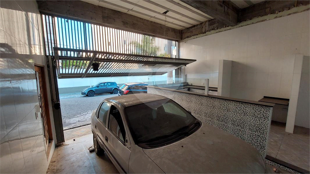 Salão Comercial 140 m2 com cozinha, banheiros, salão e área de serviço - Jaçanã/SP
