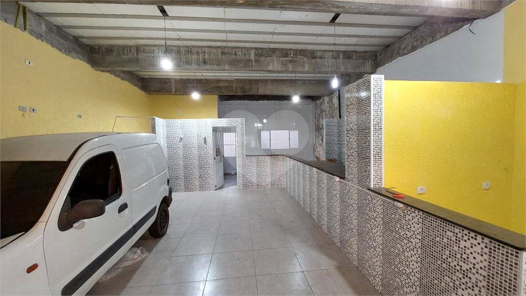 Salão Comercial 140 m2 com cozinha, banheiros, salão e área de serviço - Jaçanã/SP