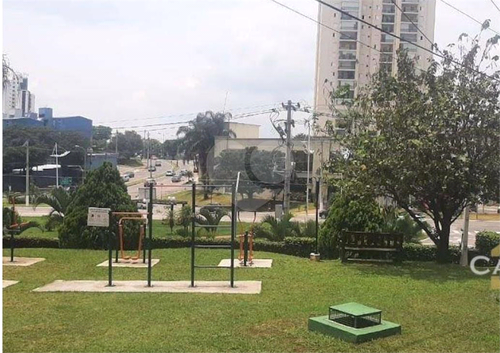 Apartamento à venda com 3 quartos, 67m² - Foto 16