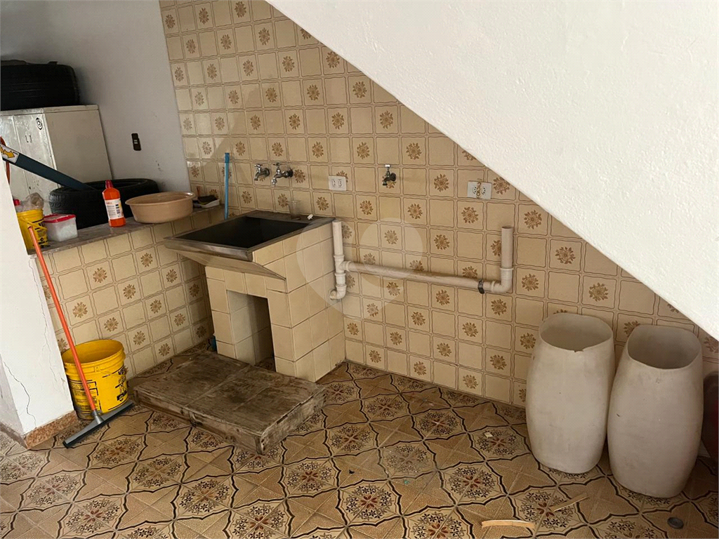 Sobrado à venda com 2 quartos, 213m² - Foto 17