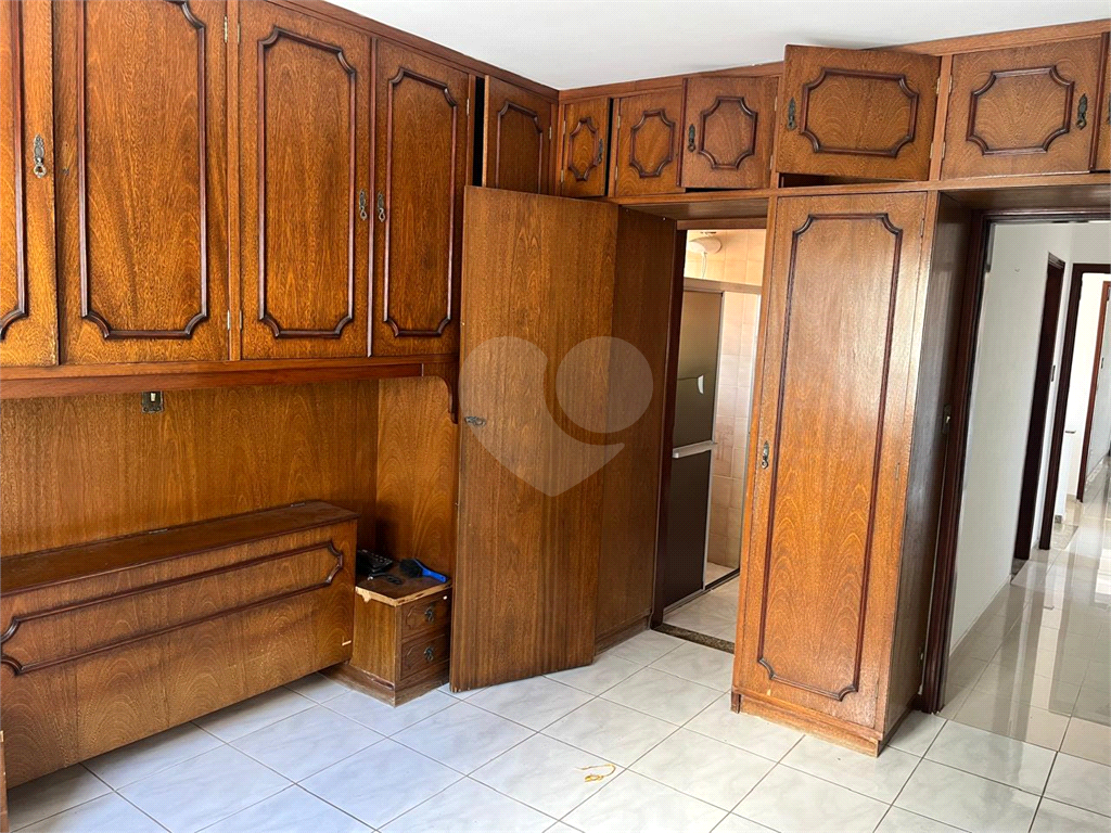 Sobrado à venda com 2 quartos, 213m² - Foto 8