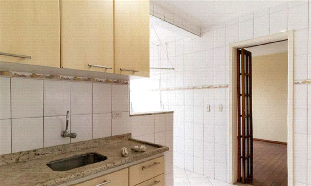 APARTAMENTO em VILA MADALENA