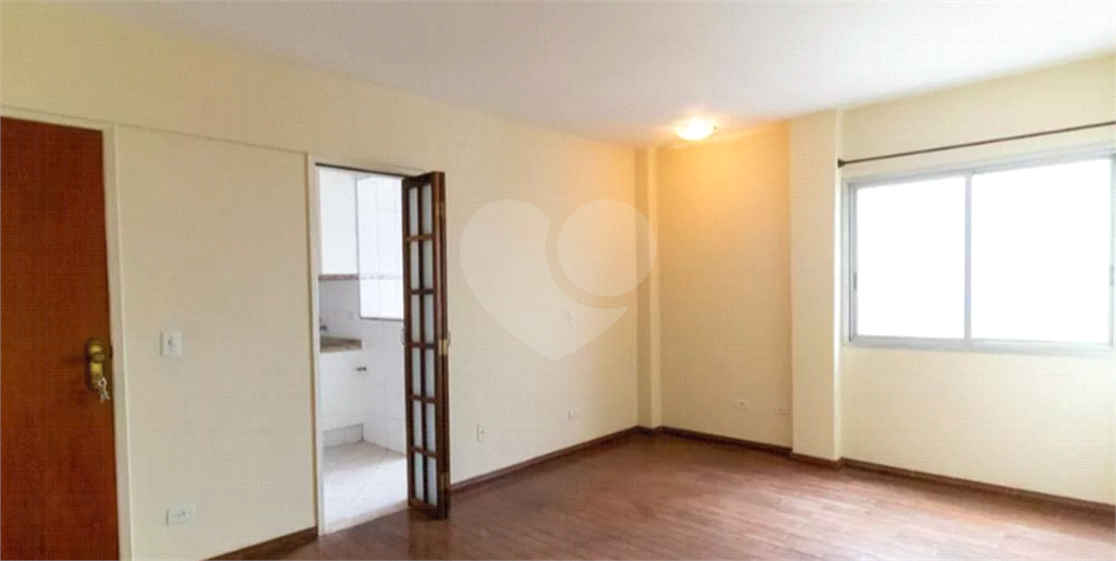 APARTAMENTO em VILA MADALENA
