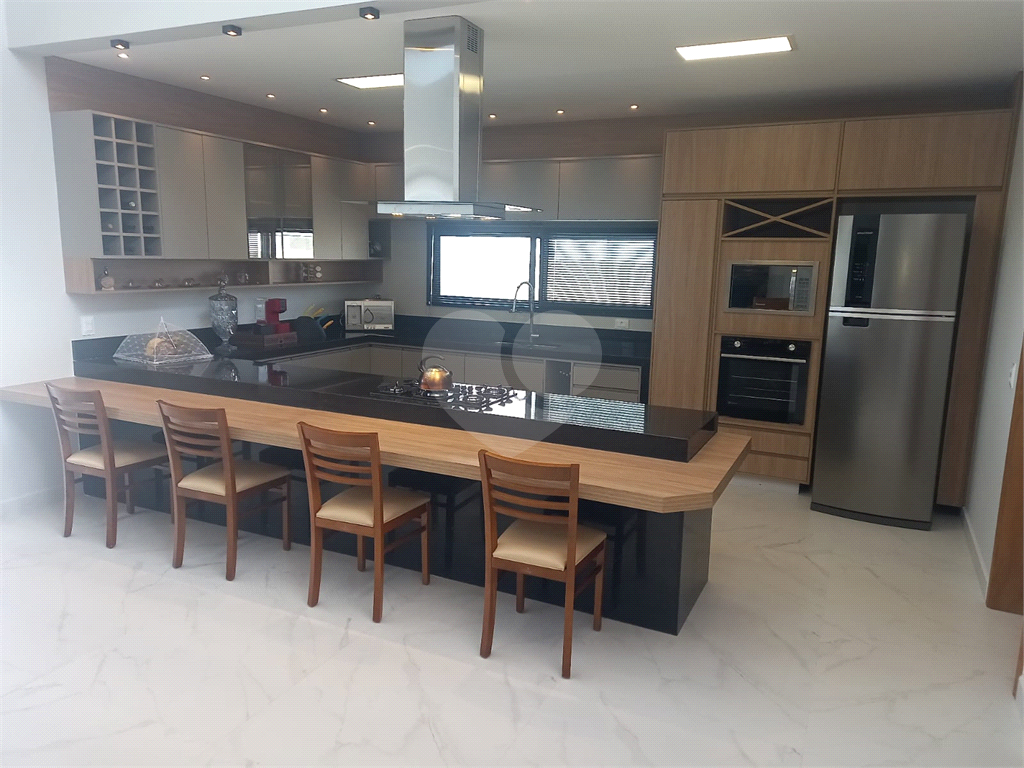Casa de Condomínio à venda com 3 quartos, 340m² - Foto 8