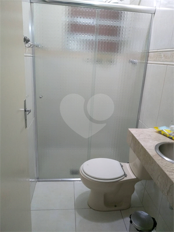 Casa à venda com 3 quartos, 66m² - Foto 12