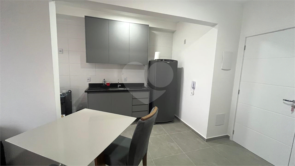 Apartamento para alugar, 32m² - Foto 5