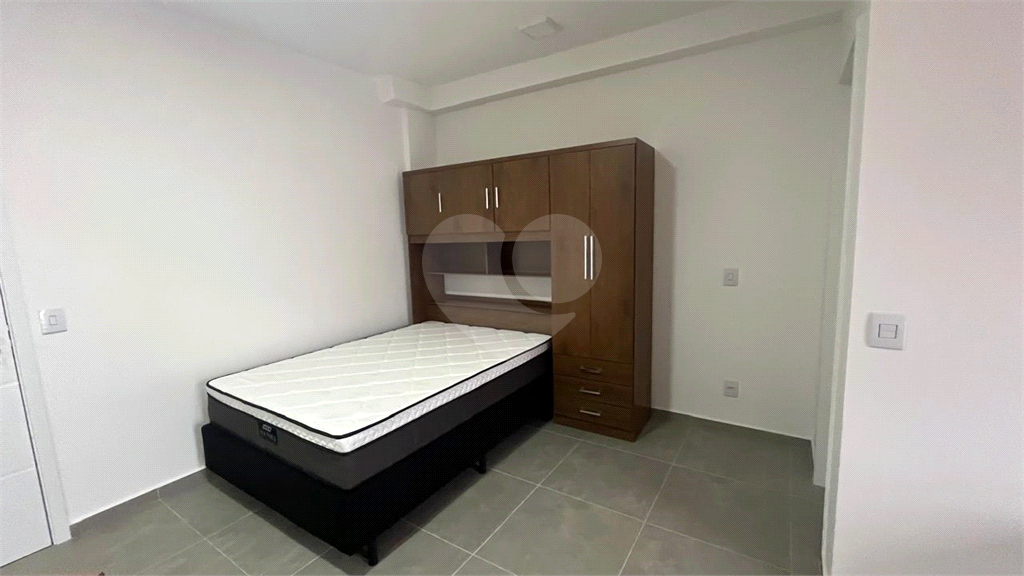 Apartamento para alugar, 32m² - Foto 13