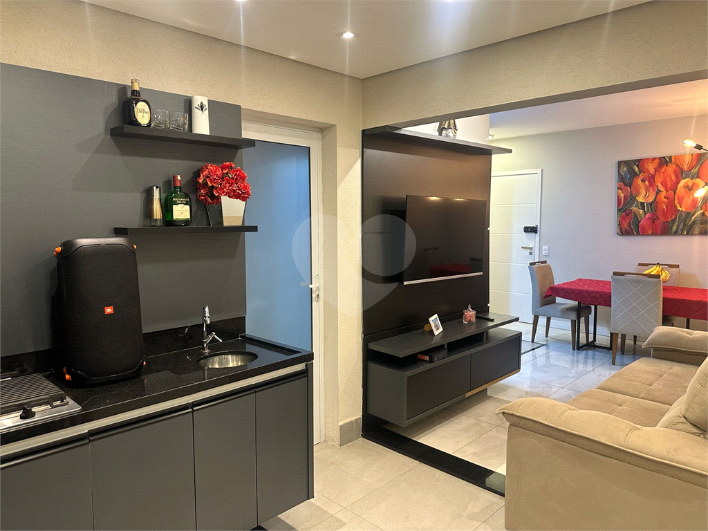 APARTAMENTO em VILA GUILHERME