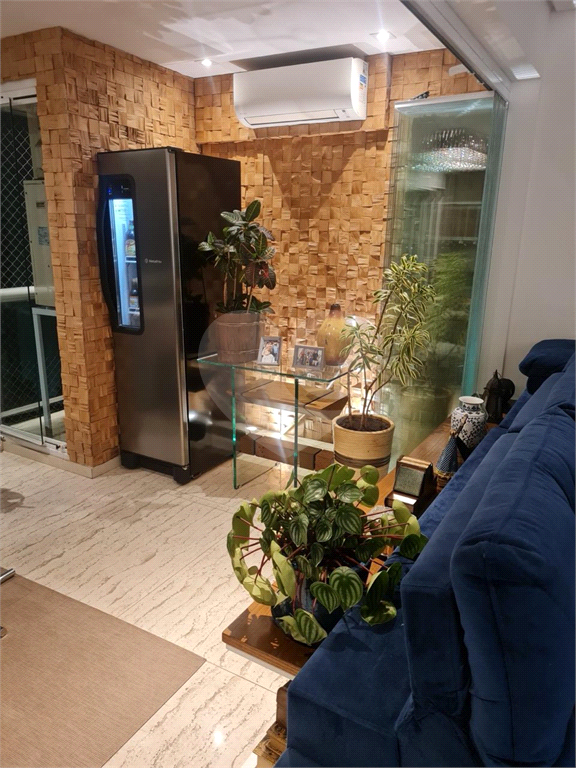 APARTAMENTO À VENDA NA MOÓCA