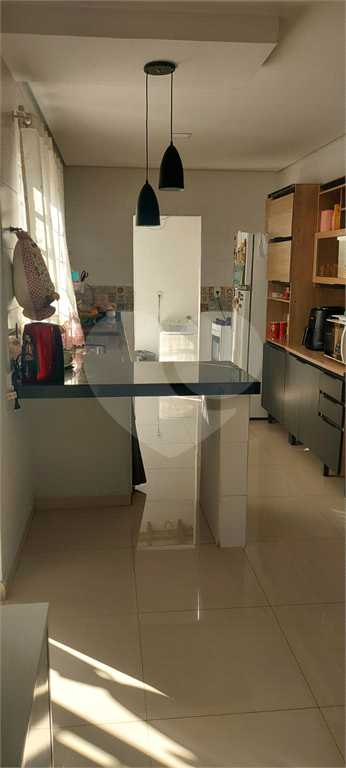 Casa à venda com 3 quartos, 115m² - Foto 1