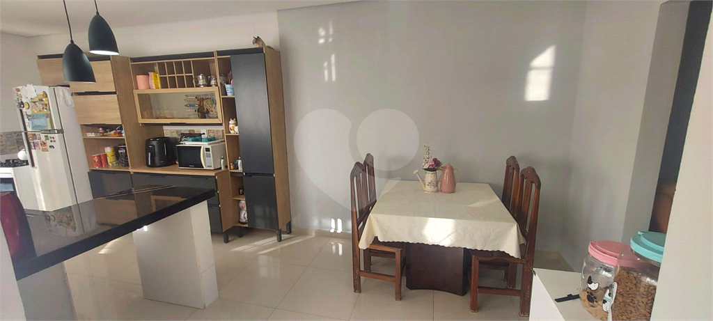 Casa à venda com 3 quartos, 115m² - Foto 3