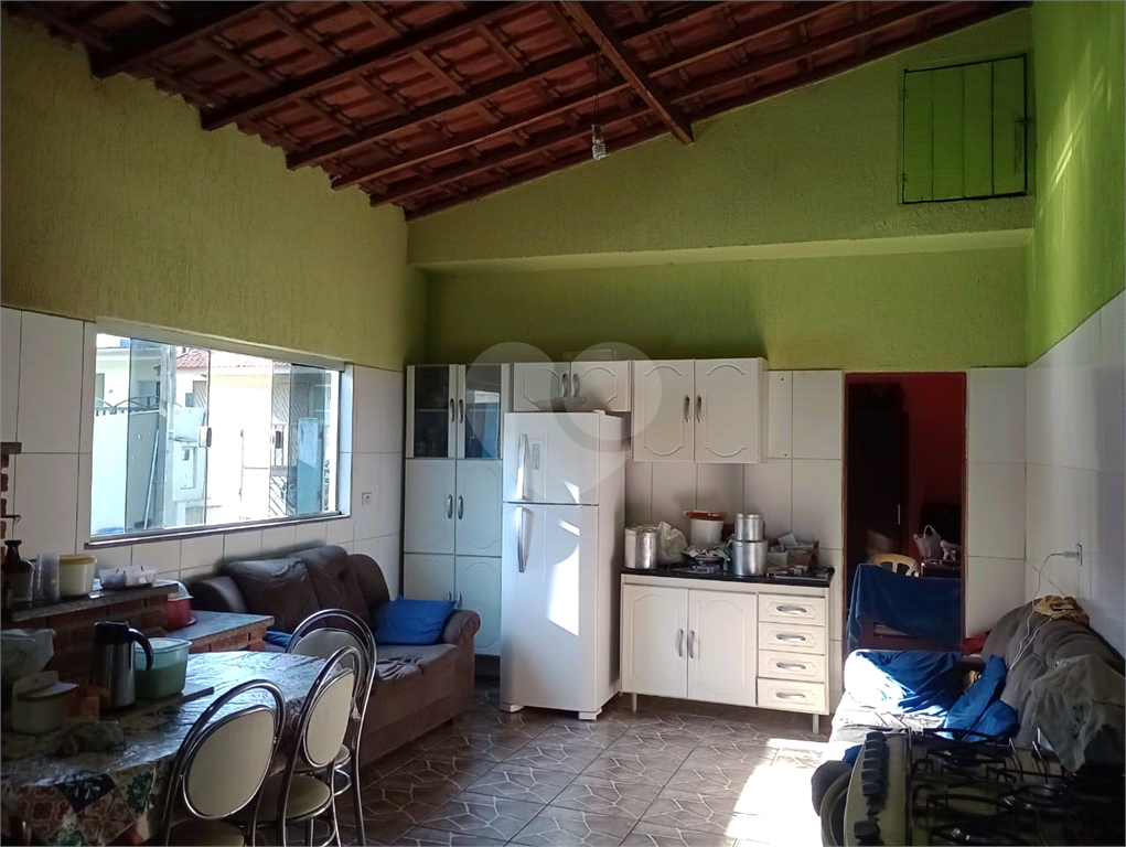 Casa à venda com 2 quartos, 150m² - Foto 17