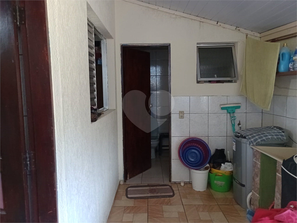 Casa à venda com 2 quartos, 150m² - Foto 4