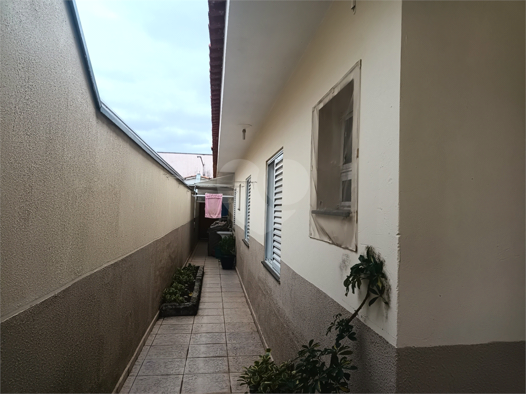 Casa à venda com 3 quartos, 125m² - Foto 16