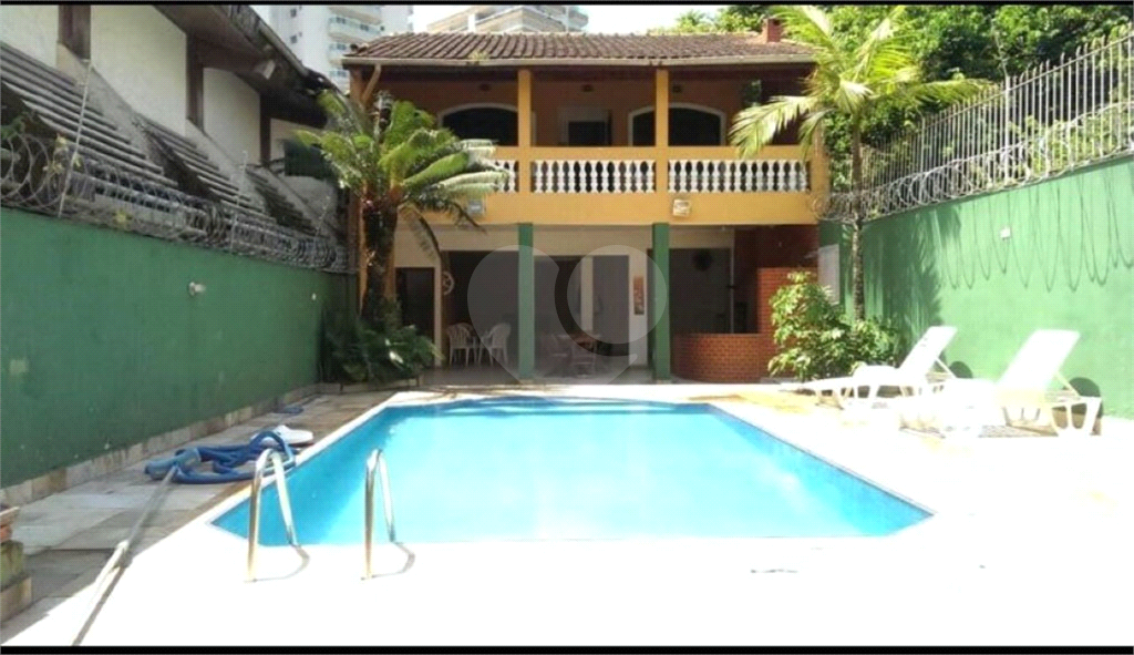 SOBRADO em CAIÇARA