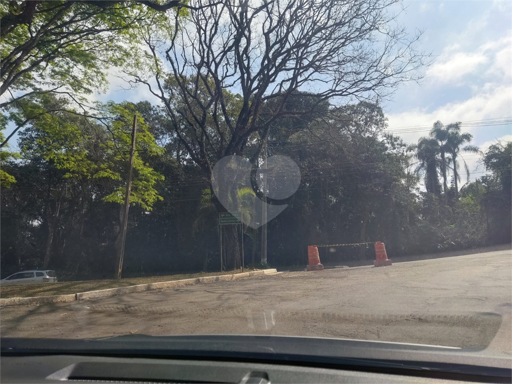 terreno de 1211 metros no condominio sausalito na serra da cantareira