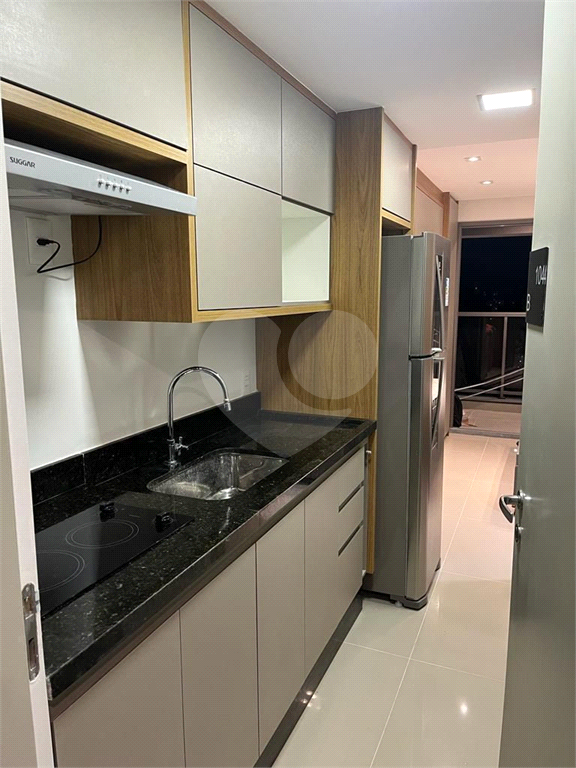 Studio, 25 m², sem vaga- Alto da Boa Vista 