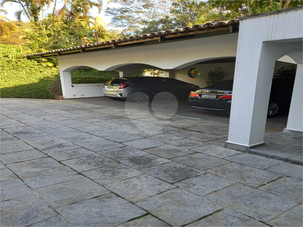Uma casa com Varanda