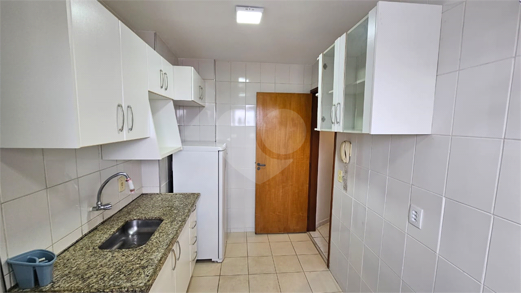 Apartamento para alugar com 2 quartos, 55m² - Foto 22