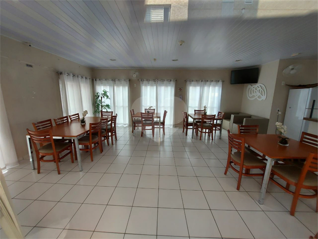 APARTAMENTO em JAÇANÃ