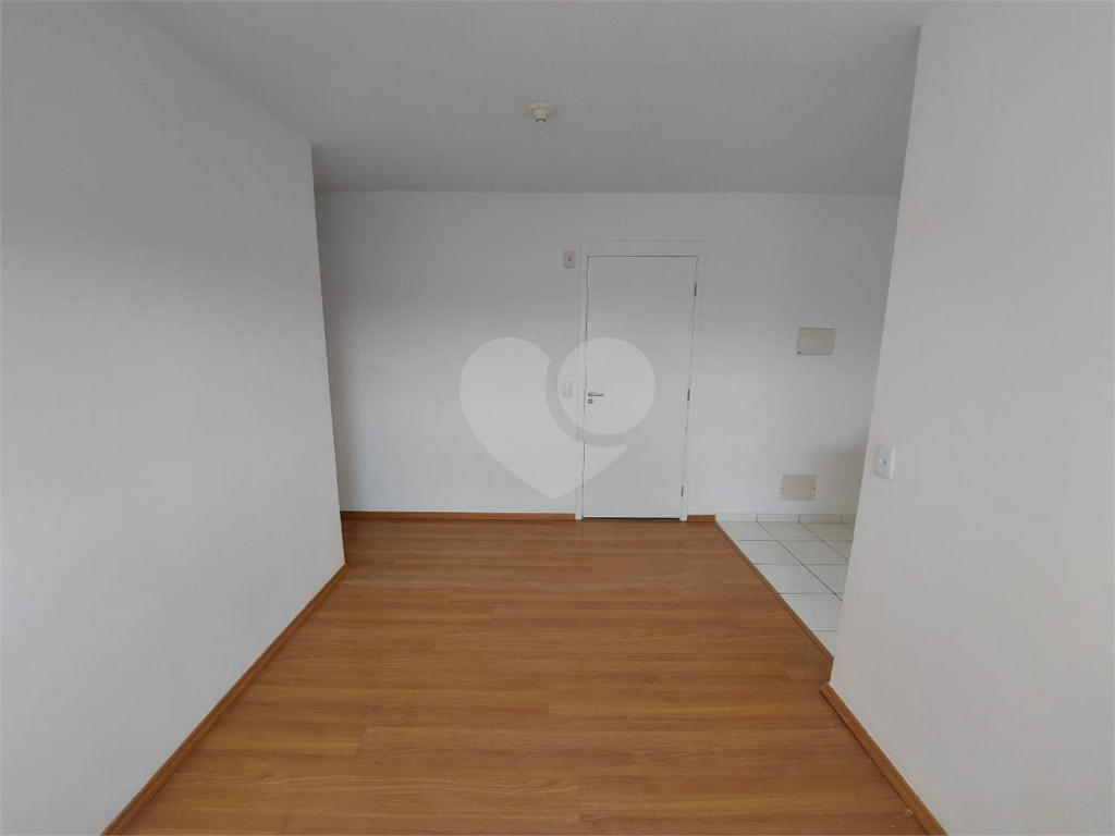APARTAMENTO em JAÇANÃ