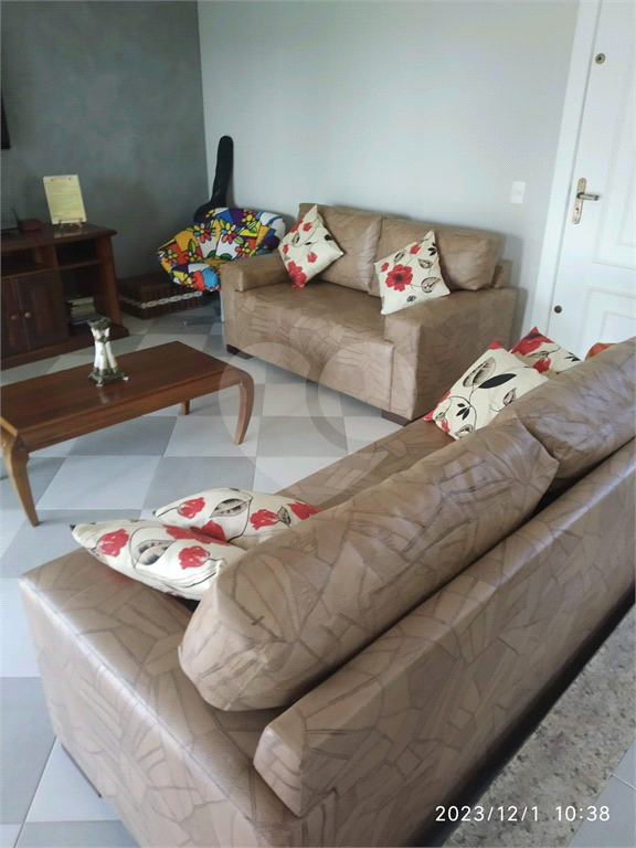 Casa de Condomínio à venda com 4 quartos, 300m² - Foto 9