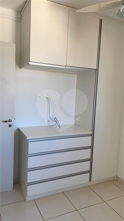 Apartamento à venda com 3 quartos, 85m² - Foto 17