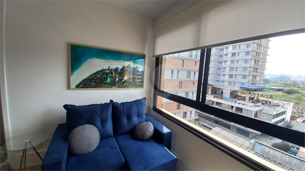 APARTAMENTO em MOEMA