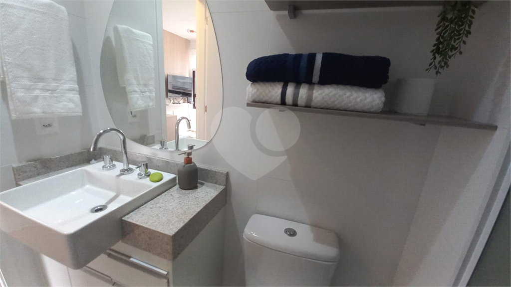 APARTAMENTO em MOEMA