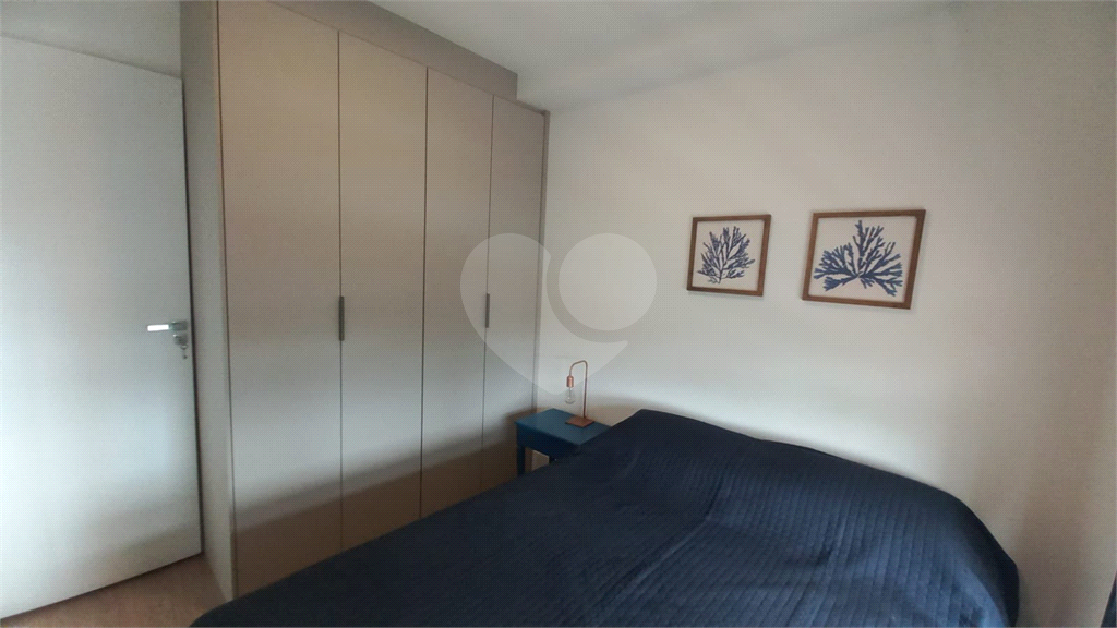 APARTAMENTO em MOEMA