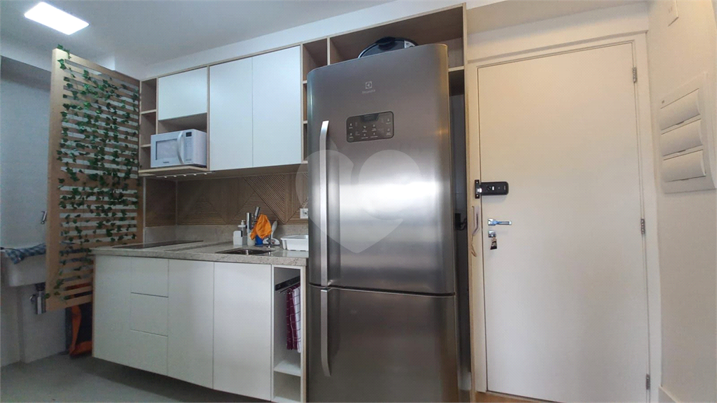 APARTAMENTO em MOEMA