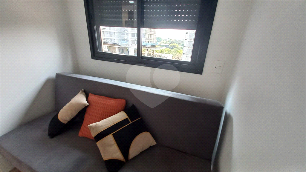 APARTAMENTO em MOEMA